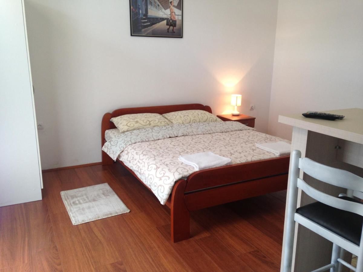 Гостевой дом Rooms In Подгорица