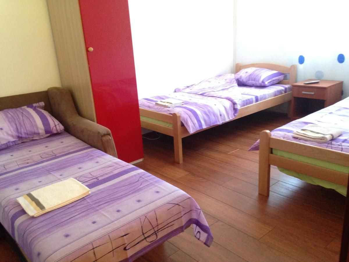 Гостевой дом Rooms In Подгорица-34