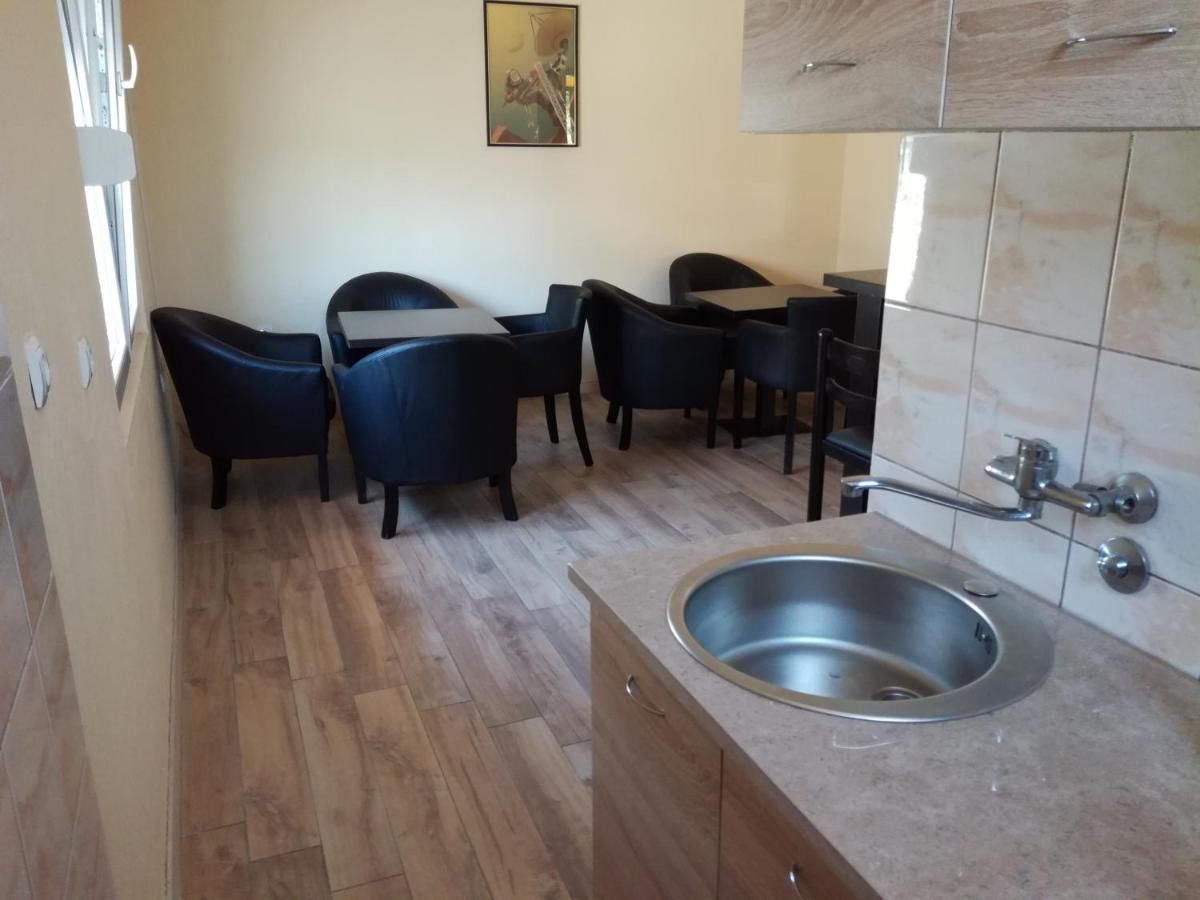 Гостевой дом Rooms In Подгорица