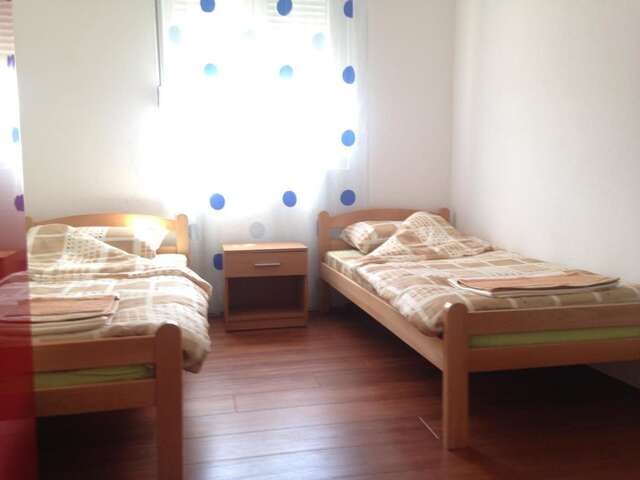 Гостевой дом Rooms In Подгорица-25